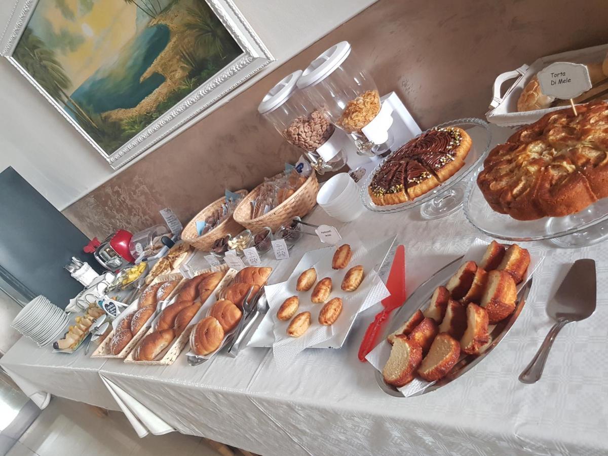 Albergo Primavera Porto Cesareo Zewnętrze zdjęcie