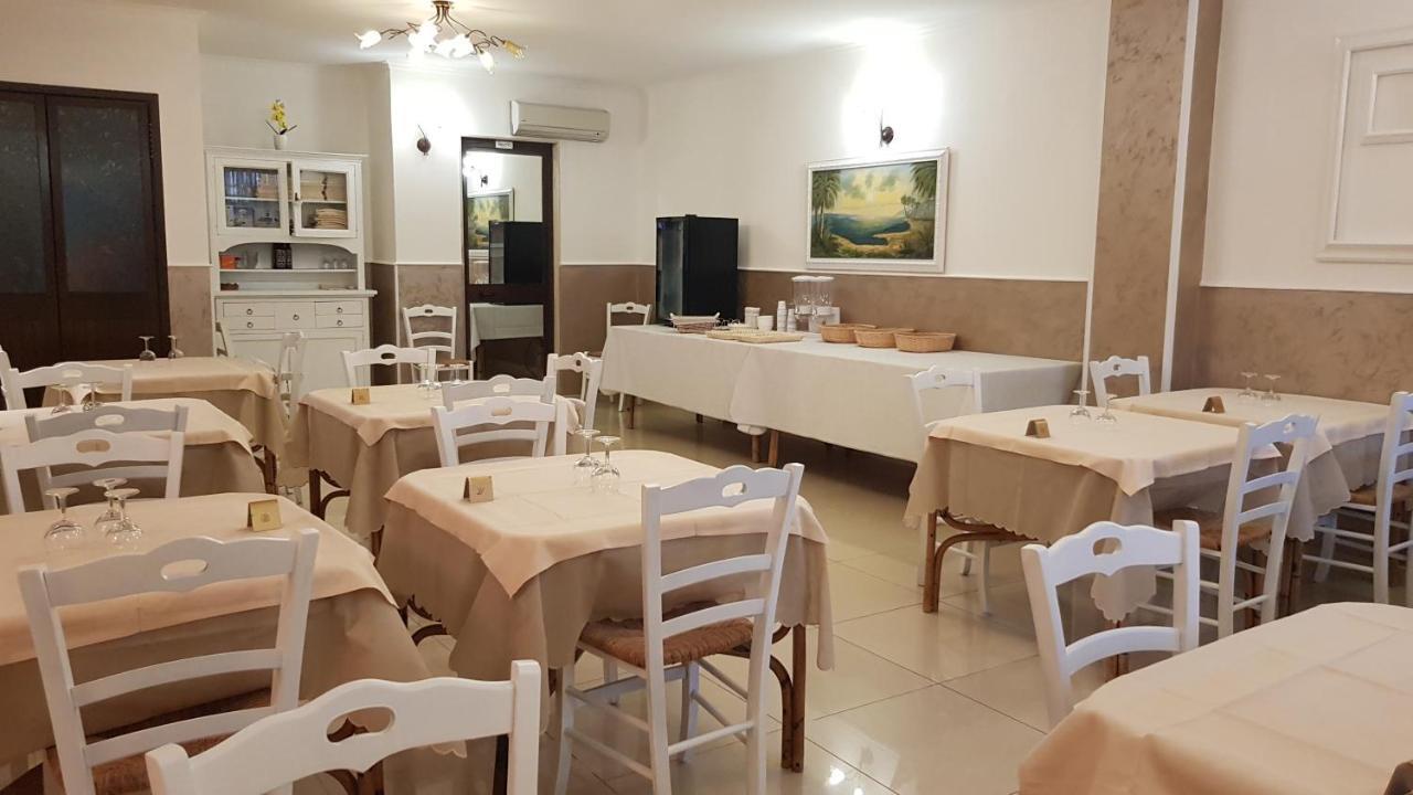 Albergo Primavera Porto Cesareo Zewnętrze zdjęcie